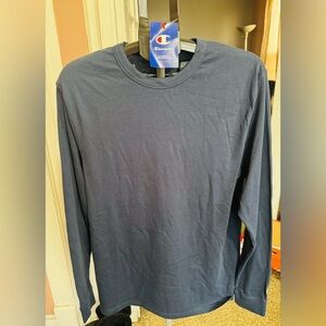 Champion Long-Sleeve Crew Shirt in Black